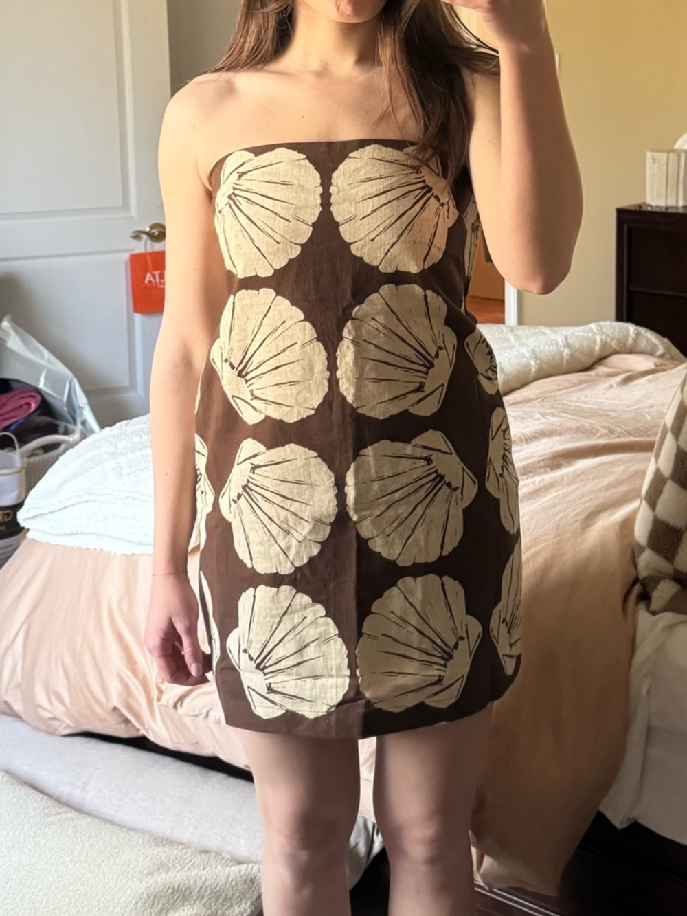 Abercrombie & Fitch Brown Mini Dress with Cream Shell Print NWOT - Picture 3 of 3